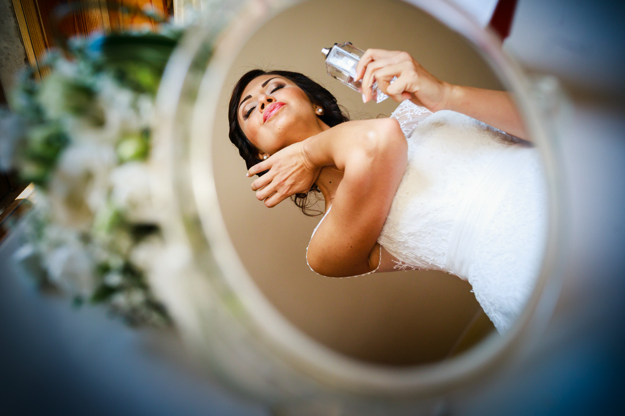 I trucchi per essere fotogenici durante il servizio fotografico di  matrimonio